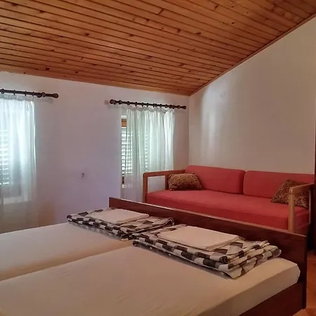 Διαμέρισμα In Mit Privatem Parkplatz By Interhome Novi Vinodolski