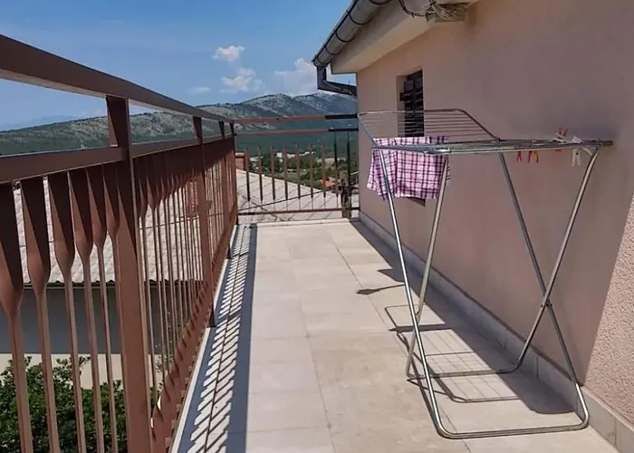 In Mit Privatem Parkplatz By Interhome Novi Vinodolski