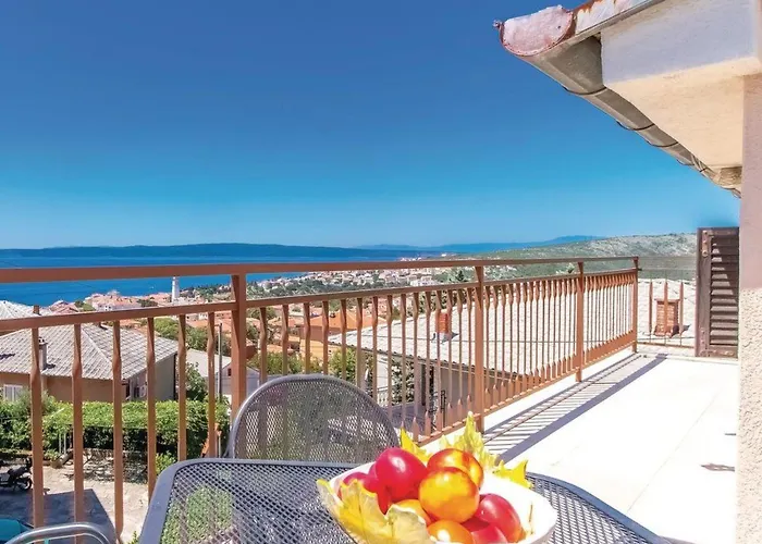 In Mit Privatem Parkplatz By Interhome Διαμέρισμα Novi Vinodolski