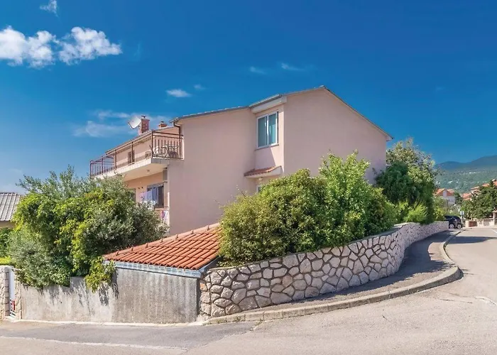 In Mit Privatem Parkplatz By Interhome Διαμέρισμα