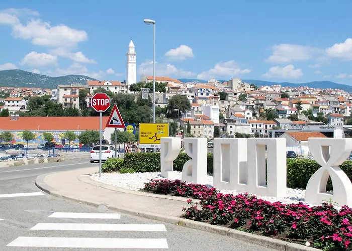 In Mit Privatem Parkplatz By Interhome Διαμέρισμα